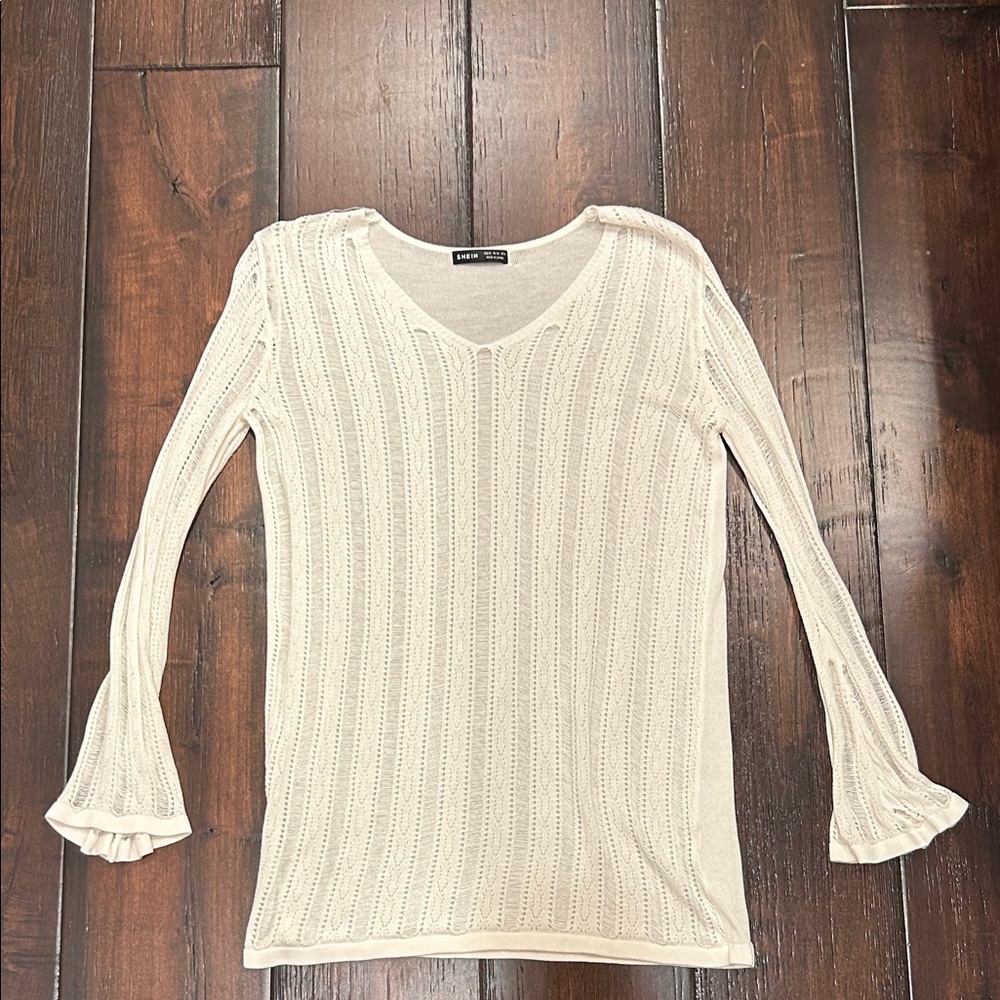 SHEIN White V-Neck Knit Top